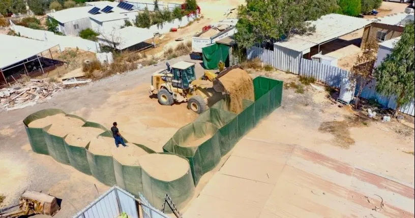 ''חינוך ורווחה אינם מותרות'': היישוב הבדואי אל-קסום נערך בכוחות עצמו לחירום