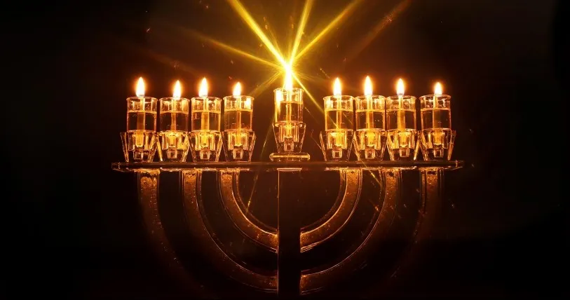 סדר הדלקת נרות חנוכה