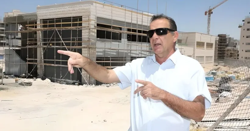 ''אני רותח. אני בז לכם'': שמעון בוקר במתקפה חריגה נגד הבוסים שלו