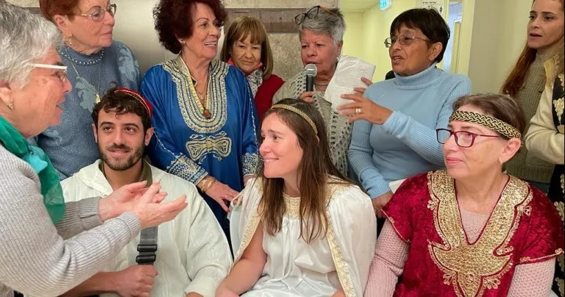 ניצולי השואה בבאר שבע הכינו לחייל חינה מרגשת מאוד