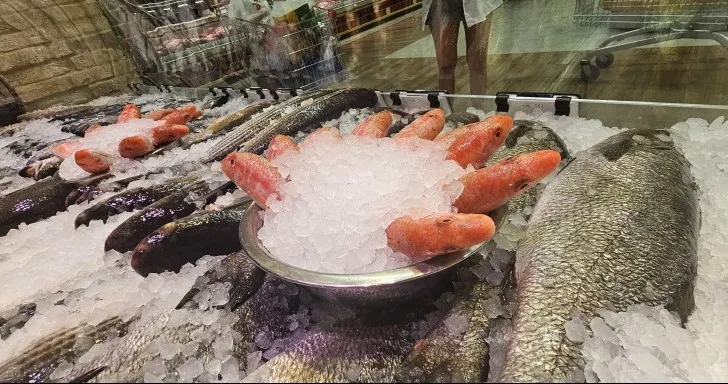 היישר מהים אל באר שבע: היום החל קרנבל דגים במחירים שלא נראו בבאר שבע