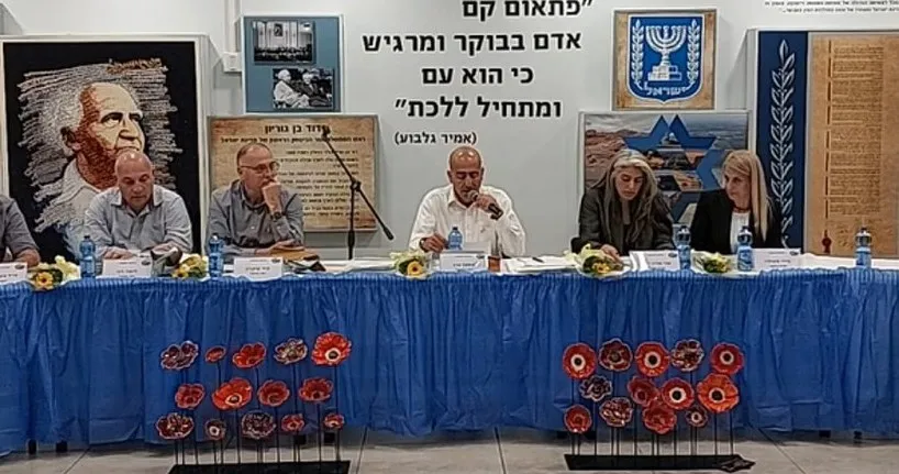 אין רוב לקואליציה במועצת מיתר: האם פרץ יוכל לנהל כך את המועצה? (תיעוד)