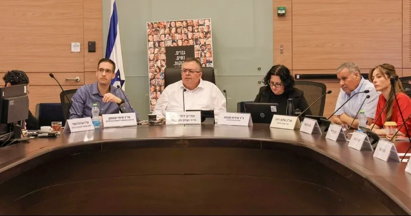חוק הגנה על צרכנים מוחלשים יטיל עונשים כבדים על מבצעי עסקאות עוקץ