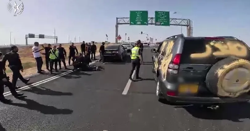 עשרות עבירות תנועה בסוף שבוע אחד: המאבק בבריונות הכביש בנגב (תיעוד)