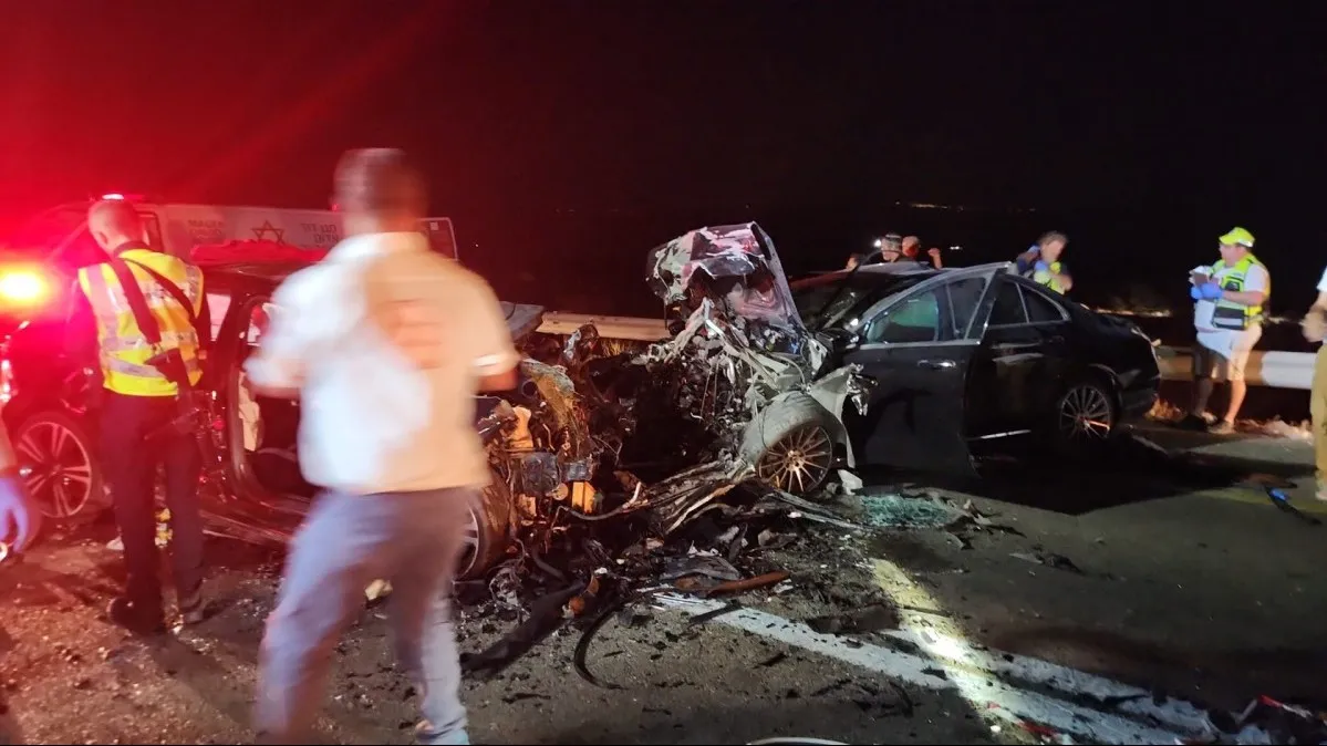 תאונה קטלנית בכביש הדמים: נהג מרהט ו-3 בני משפחה מעראבה נהרגו בהתנגשות חזיתית