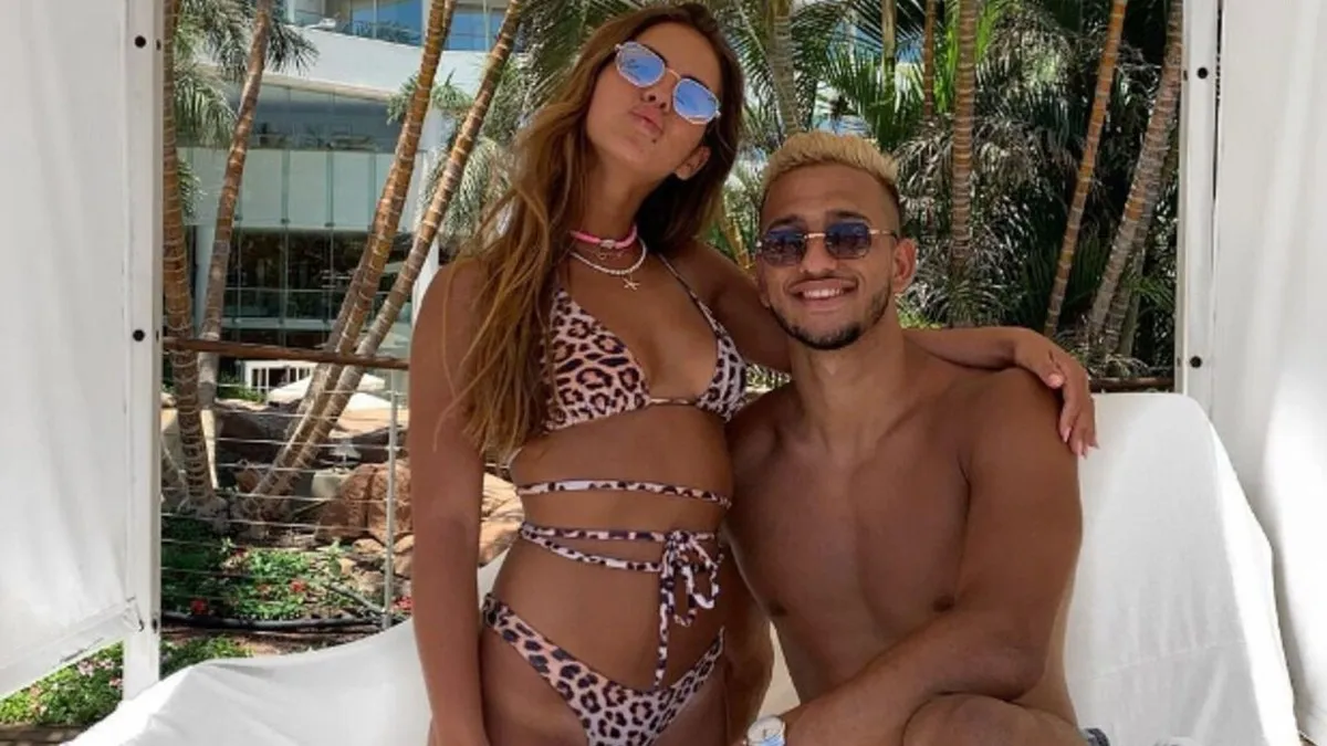 הרומן מתחמם: חלוץ הפועל באר שבע ומשתתפת הריאליטי עוברים לגור ביחד