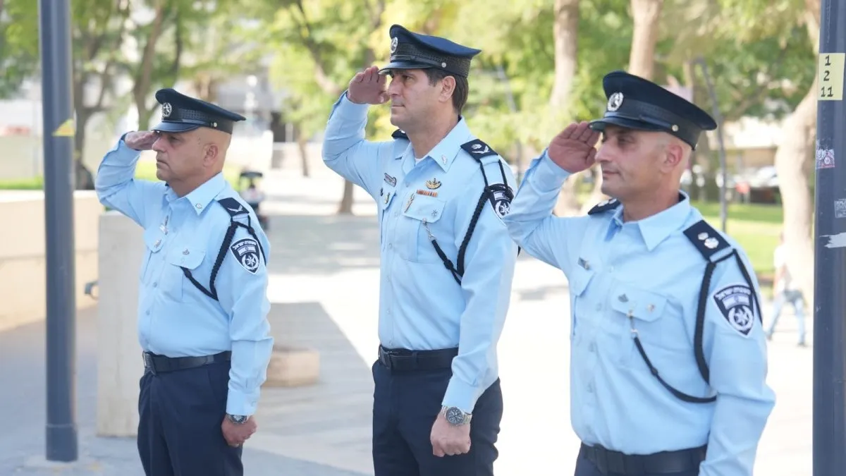 טקס מרגש בתחנת דימונה: פיקוד חדש ומחמאות ליחידות המחוז הדרומי