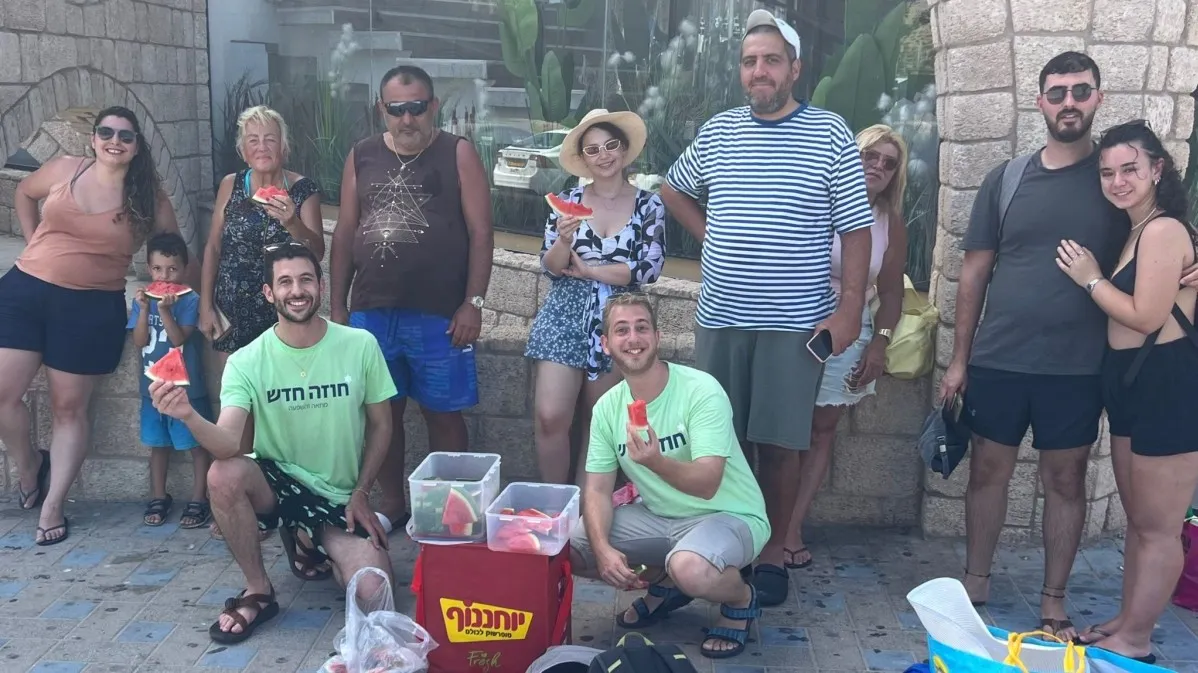 עשרות נהנו מ''אוטובוס השבת'' של באר שבע: ''סוף סוף גם אנחנו יכולים לקחת את ילדים לים''