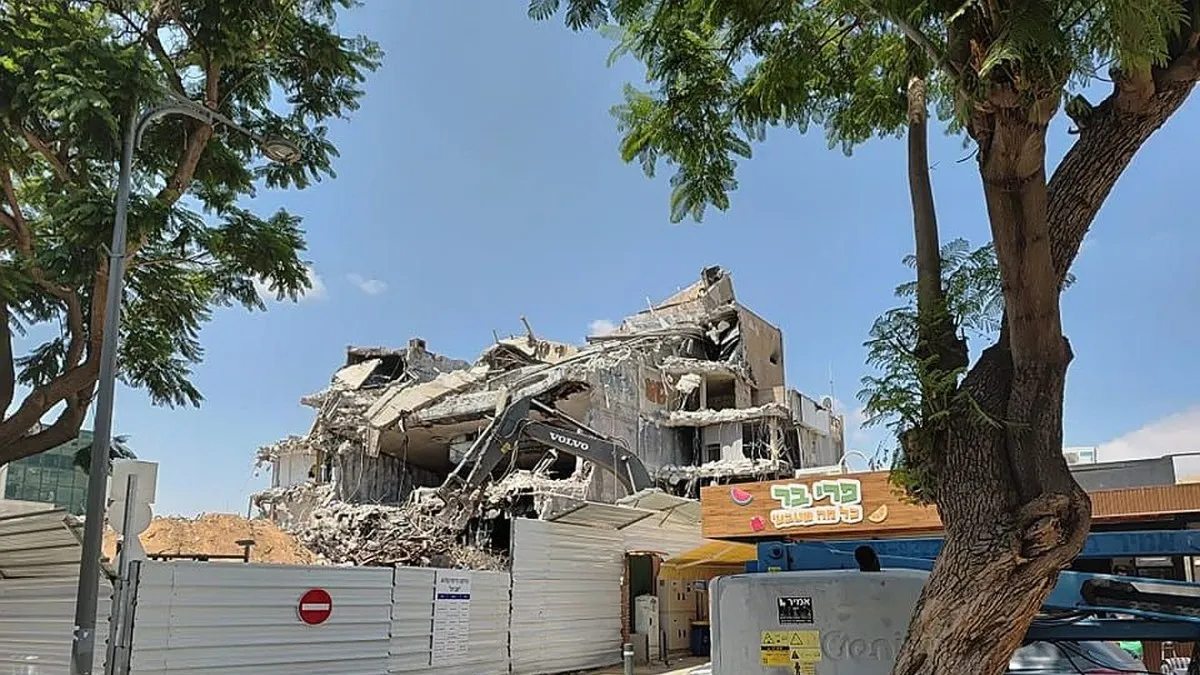 סוף עידן בבאר שבע: קולנוע שביט ההיסטורי נהרס - לטובת מלון בוטיק ודירות יוקרה