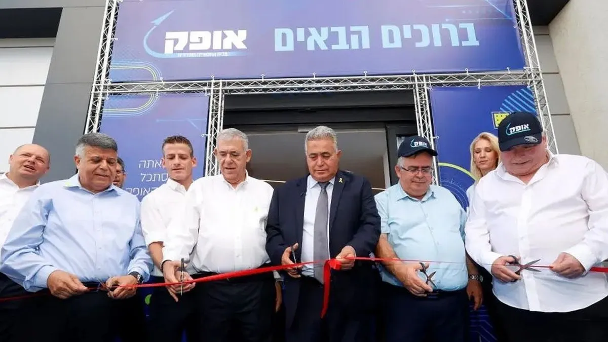 המפעל החדש של התעשייה האווירית באופקים – חזונו של עמיר פרץ מתגשם בתוך שבעה חודשים בלבד