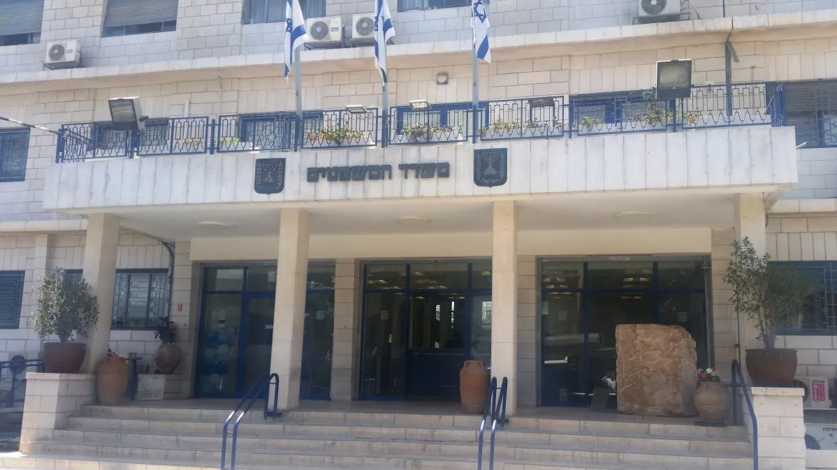 ממחר: רפורמה משפטית תקל על משפחות שנלקעו לחובות כבדים