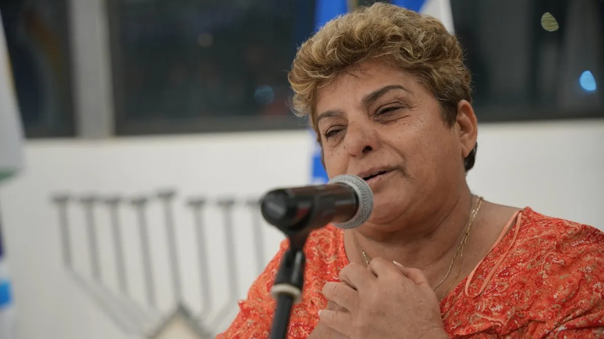 אור הגבורה בנר שביעי: טקס הדלקת נרות באופקים לזכר הנופלים ולכבוד הגיבורים (תיעוד)