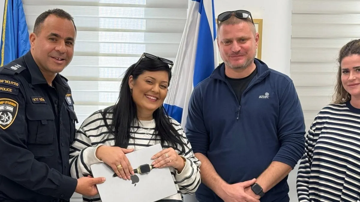 השעון חכם, העבריין פחות: גנב שעון סמארט ולפטופ, לא ידע שהם משדרים מיקום מדוייק