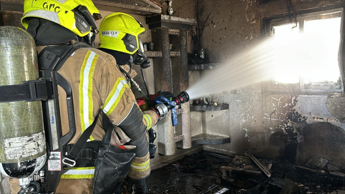 ארבעה נפצעו בשריפת בית פרטי בדרום