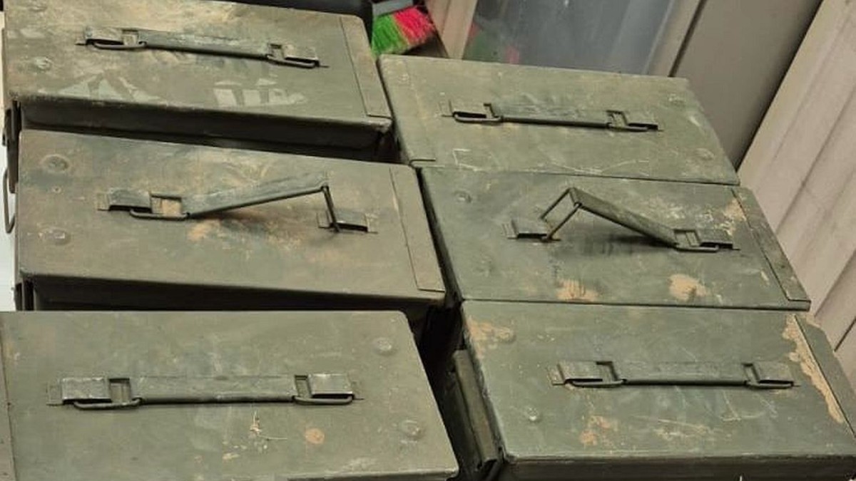 פרשה ביטחונית חמורה בדרום: שני חיילי מילואים גנבו רימוני רסס ומכרו לעבריינים