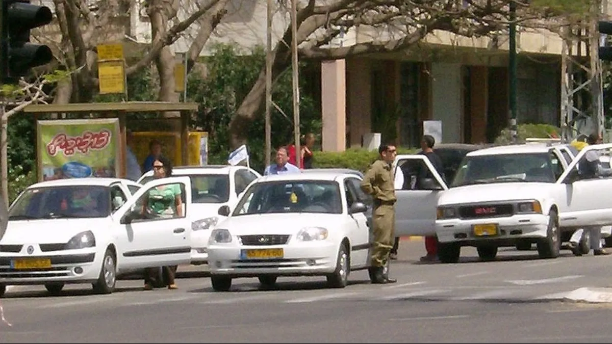 למה יש שתי צפירות ביום הזיכרון ורק אחת ביום השואה – והאם זה בכלל קרה בטעות?