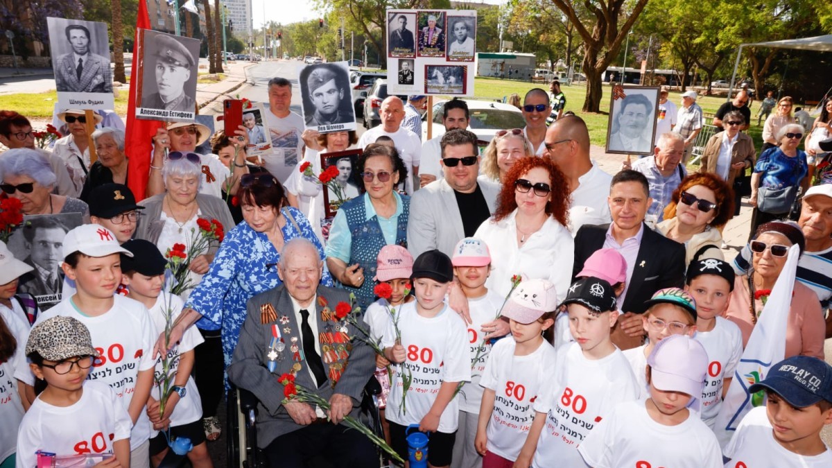 באר שבע ציינה 80 שנה לניצחון על גרמניה הנאצית בטקס מרגש באנדרטת הלוחמים
