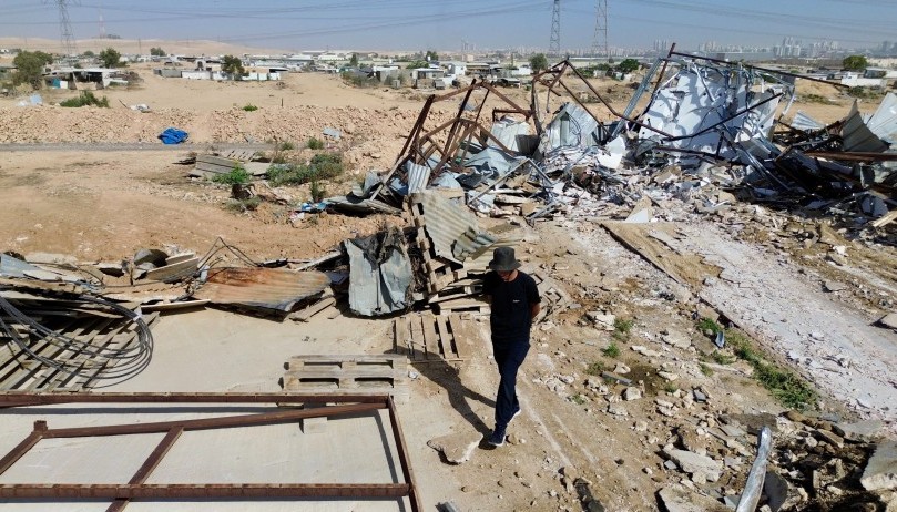 הפתרון להריסות הבתים בחברה הבדואית - חקיקה הוליסטית / חגי רזניק