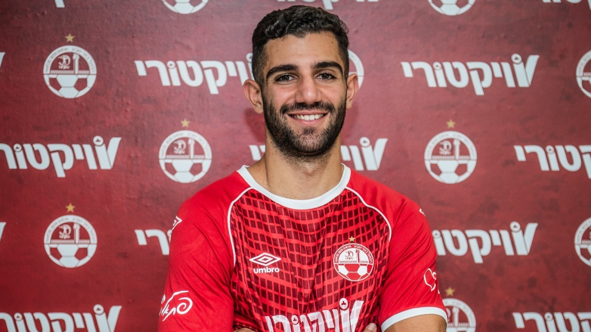 החתמה ראשונה לעונה: רועי לוי מצטרף להפועל באר שבע עם מסר מרגש בצל המלחמה