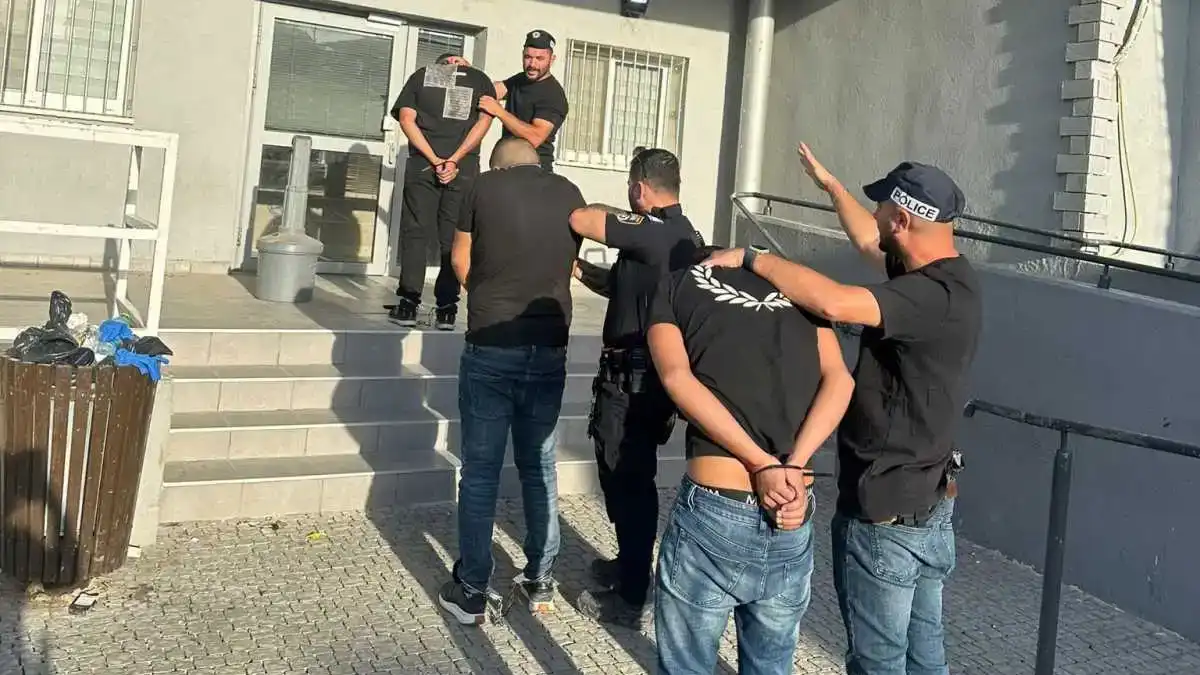 רופא מסורוקה ניצל מחיסול: ''הרכב היה מנוקב כדורים''