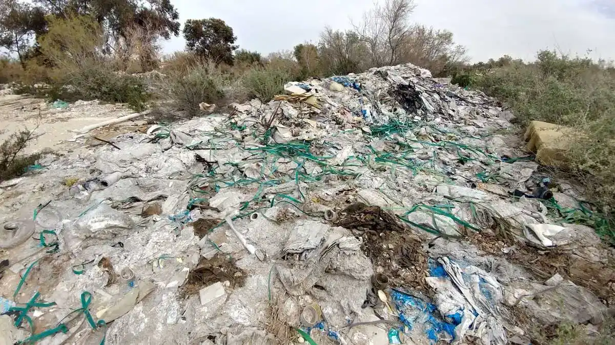 אחרי שנים של הזנחה: המשרד להגנת הסביבה מתערב במשבר האשפה בנגב