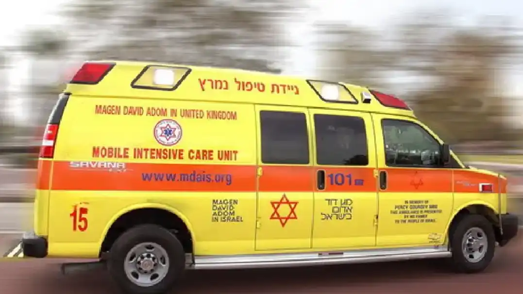 ניידת משטרה וזירת תאונת דרכים במעבר חציה בערד (צילום אילוסטרציה)