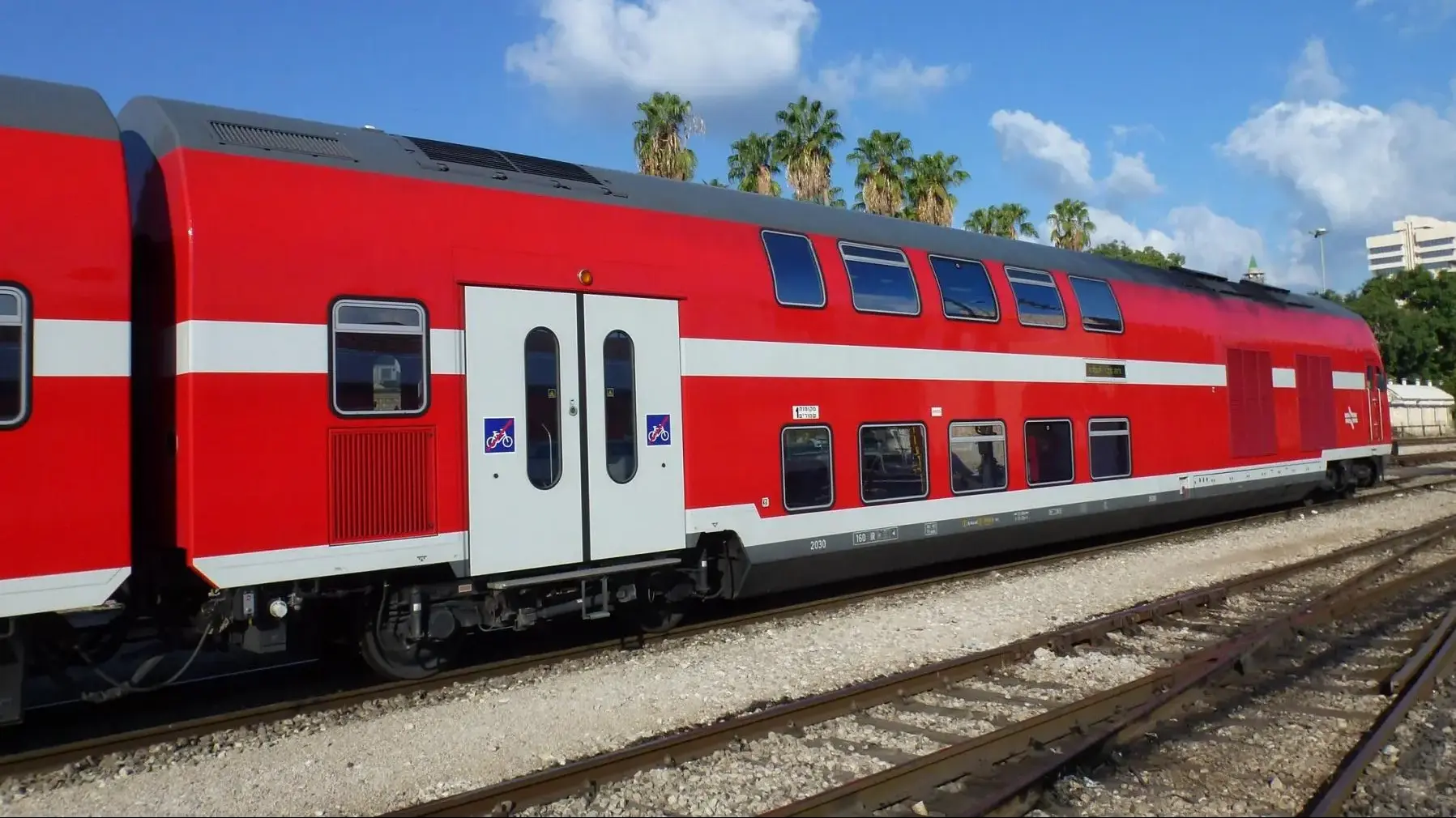 Нарушения в движении поездов в пятницу: пассажирам из Беэр-Шевы придется пересаживаться на другие поезда и автобусы по пути на север