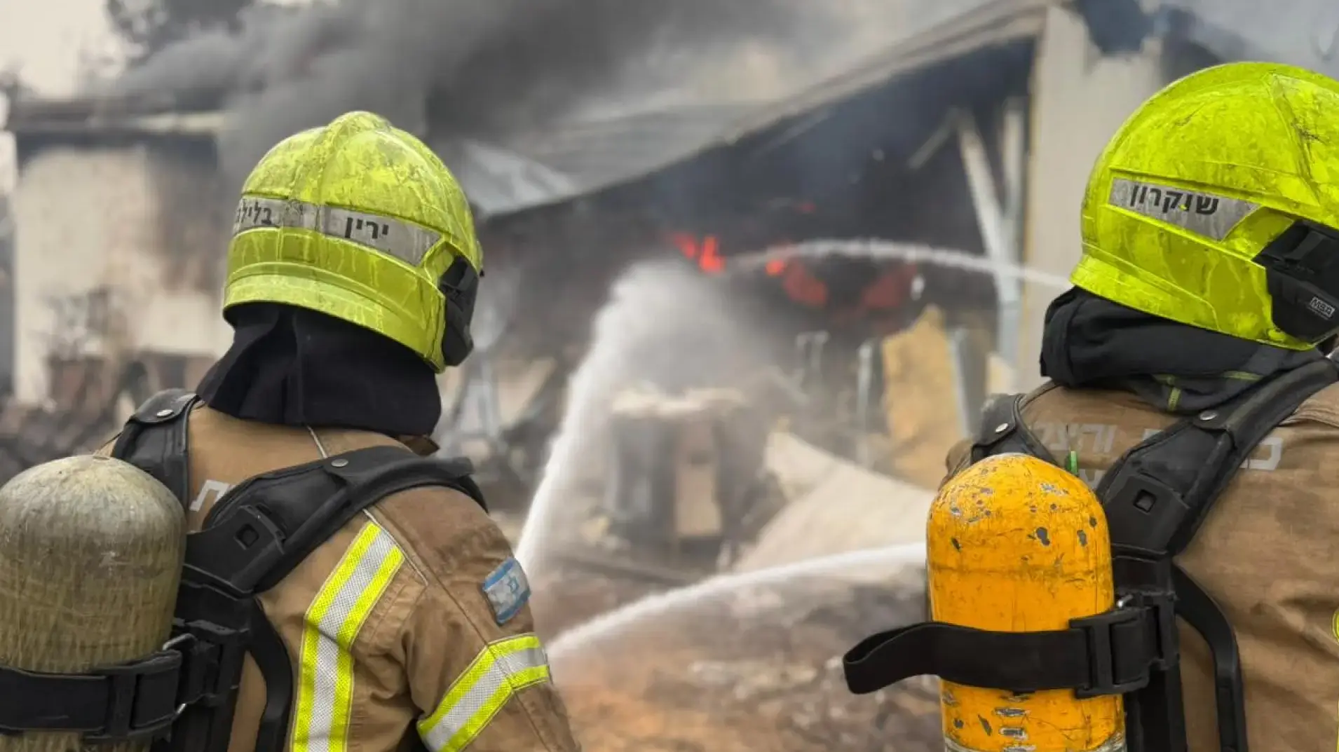 צוותי כיבוי בנאות חובב