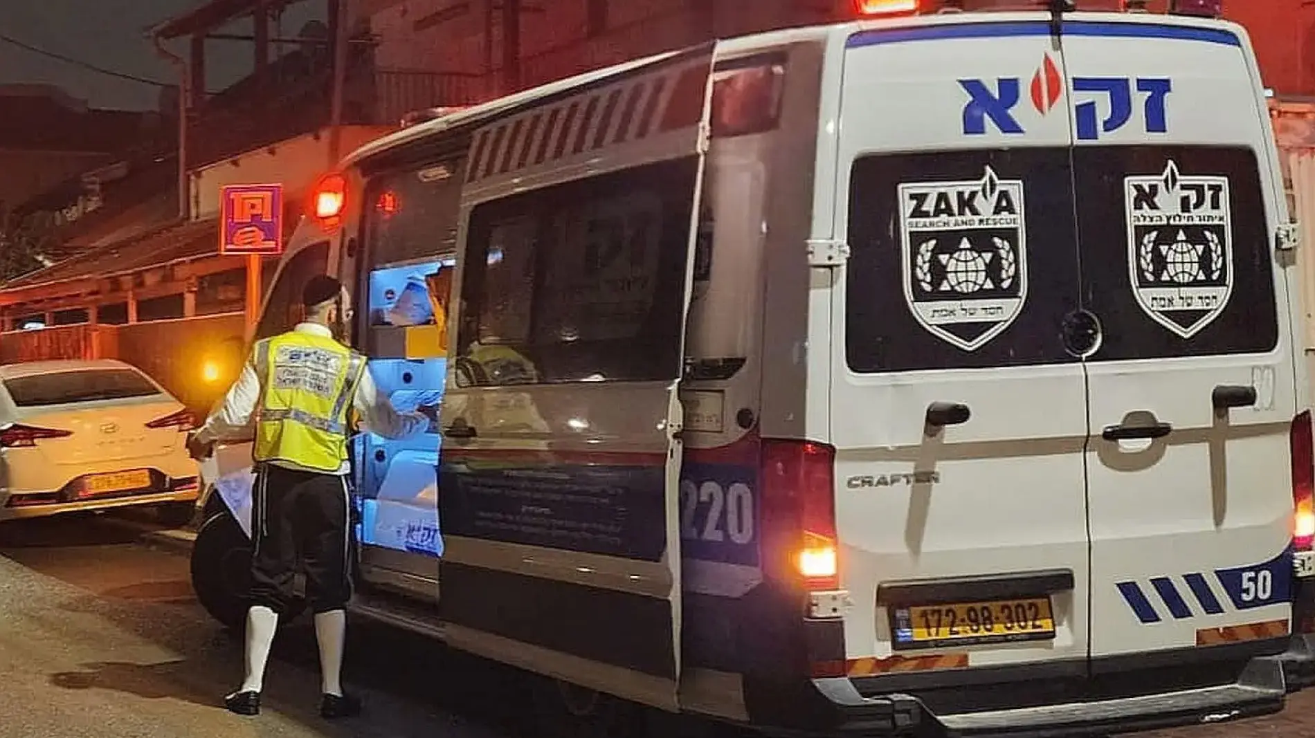 כוחות משטרה בזירת אירוע אלימות באופקים