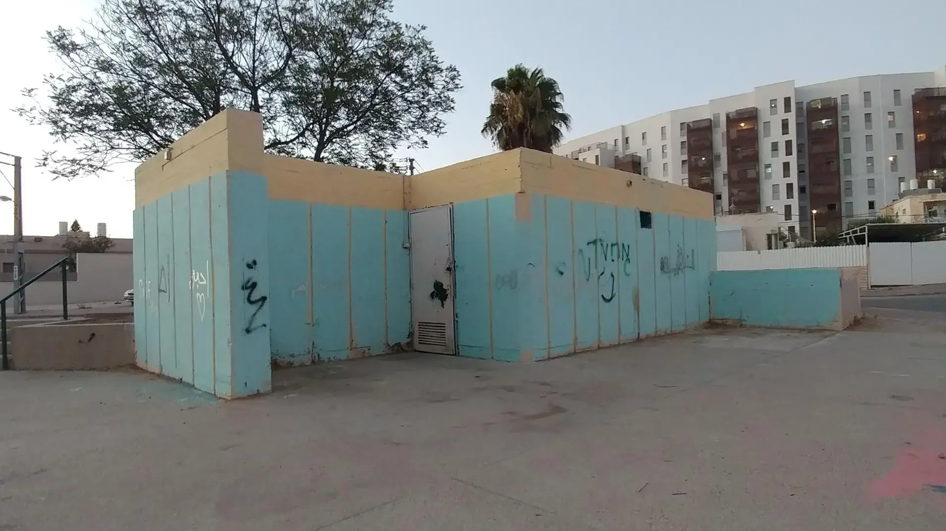 מקלט ציבורי פתוח בדרום בעקבות כוננות ביטחונית והנחיות פיקוד העורף.