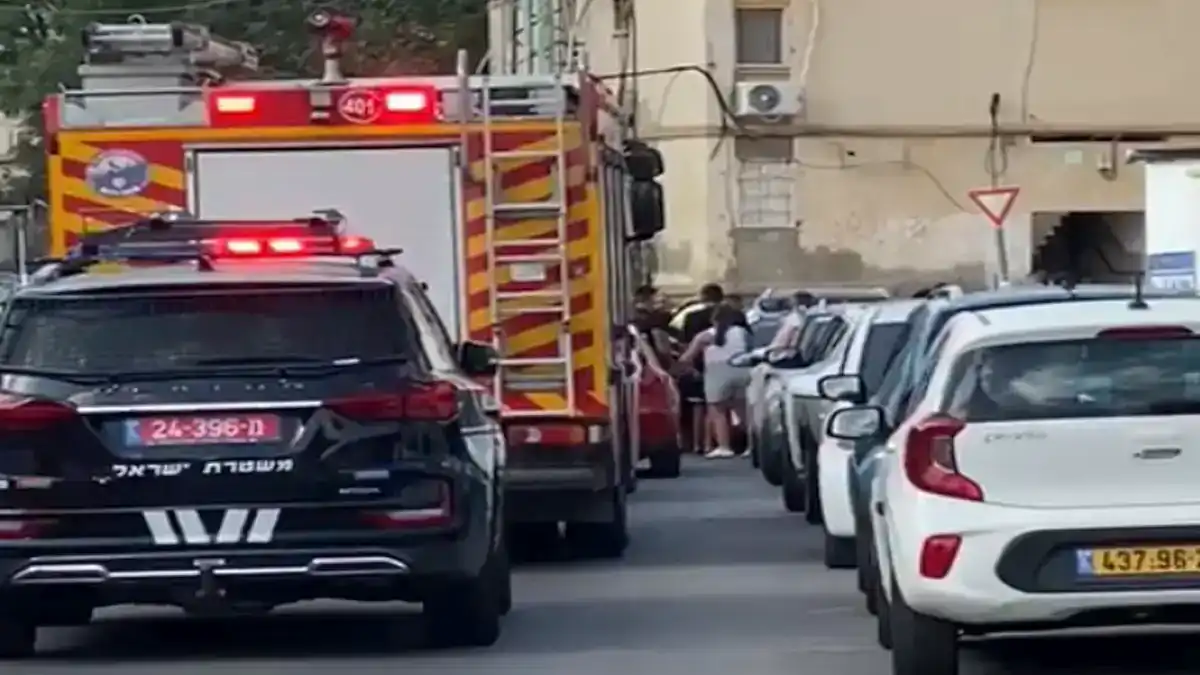 תינוקת ננעלה ברכב לוהט בבאר שבע, חולצה על ידי מתנדבי ''ידידים'' (תיעוד)