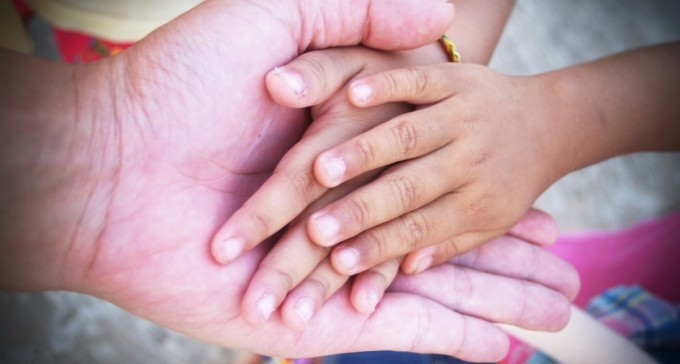 קצת לפני שבת: שני סיפורים של חסד, של האנשים הטובים בבאר שבע