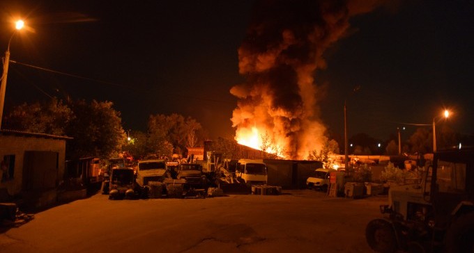 חשד: הסתכסך עם השותף - ושרף לו את החנות