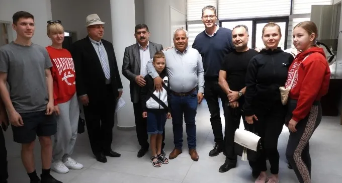 תושבי להבים למען העולים והפליטים מאוקראינה השוהים בדימונה