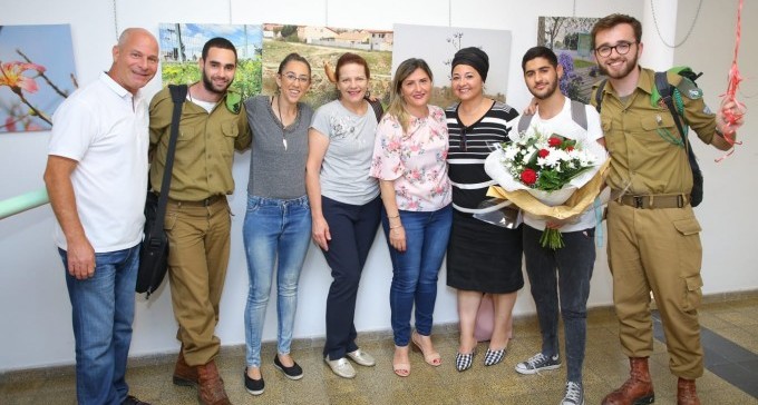 הוענק אות יקיר הנוער ל-16 צעירים מב''ש