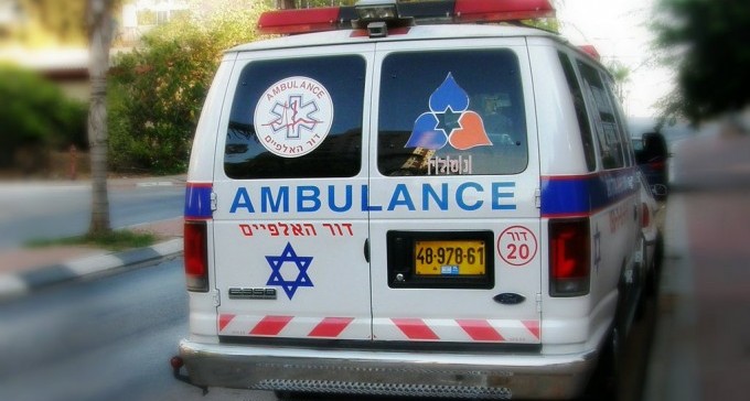 קטטה ברחוב רמב''ם, פצוע פונה לסורוקה