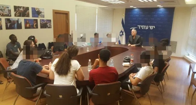 נערי רוח מדבר בביקור בכנסת ישראל