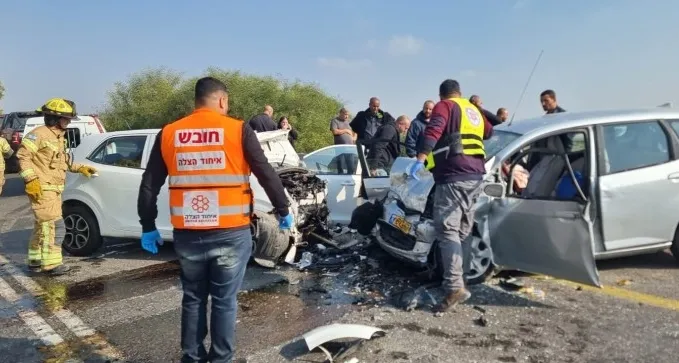 פצועים קשה בתאונה חזיתית סמוך לנתיבות