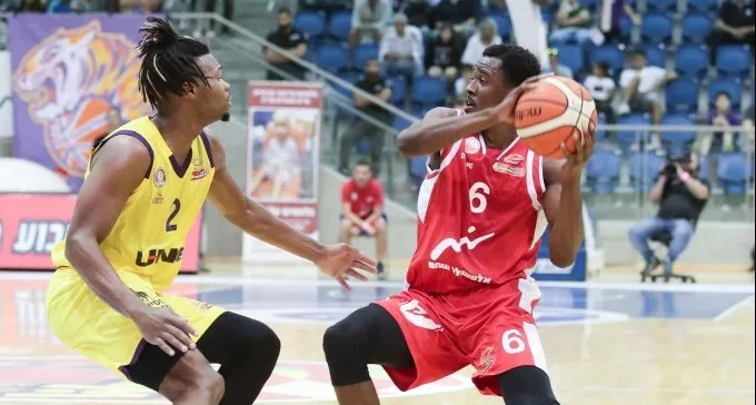 שוב הפסד על חודו של סל: באר שבע 70 חולון 72 