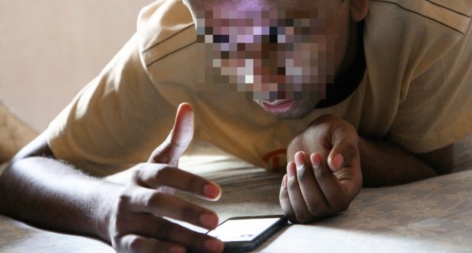 ''עליתי על עקבות פדופיל אוהב נערים בתחנה המרכזית בב''ש''