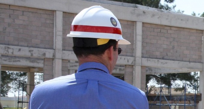 מפקחי הבניה שובתים: ''נתונים לאלימות, המדים מגבירים את הסכנה''