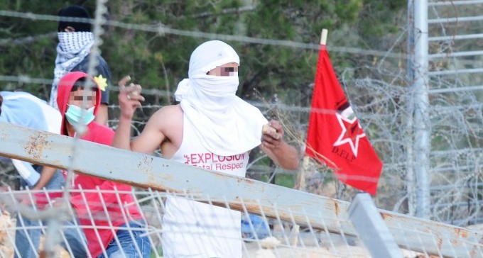 נעצרו שני מיידי אבנים סמוך לנבטים