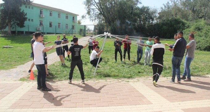בערבית ובעברית: יום הספורט המשותף של מבואות הנגב וכוכבי המדבר