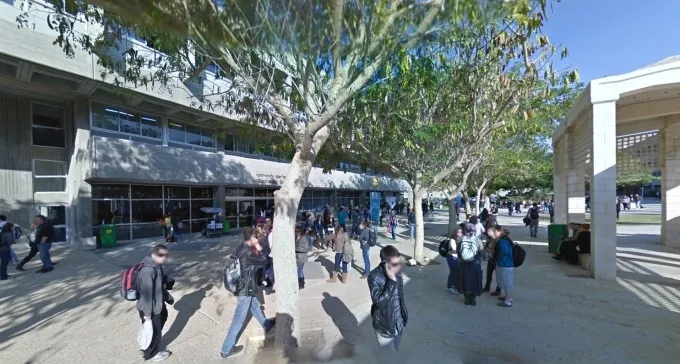 ''האוניברסיטה ביטלה אירוע לסטודנטים ערבים, בגלל זמרות 'פוליטיות''