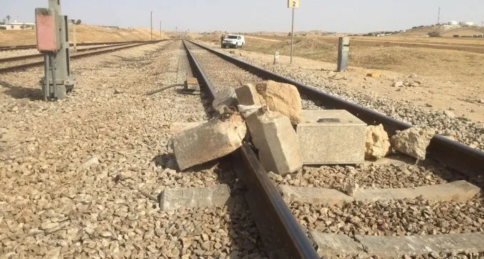 נעצר בן 25 מתל שבע שהניח סלעים על מסילת הרכבת