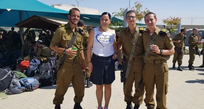 שמח בקריית ההדרכה: כ-20,000 חיילים בהפנינג של ''יחד למען החייל''