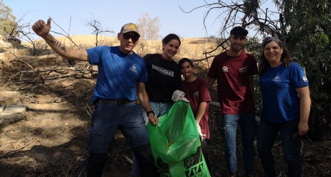 מנקים את הנגב עם עמותת קו לחיים
