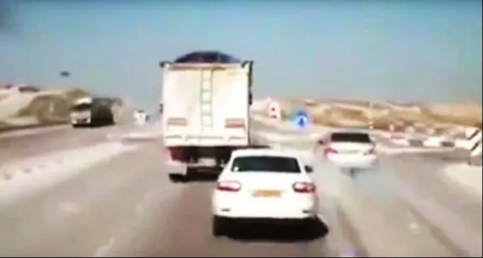 טרור הכבישים בנגב: תיעוד נהיגה פרועה בכביש 25