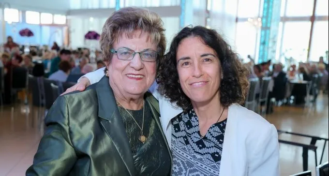 מרגש: העירייה חגגה לבני ה-80