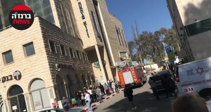 דליקה בבניין משרדים ברח' הדסה בעיר העתיקה